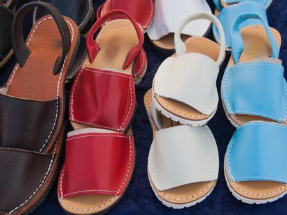 Las menorquinas son unas sandalias 'unisex' cómodas y atemporales.