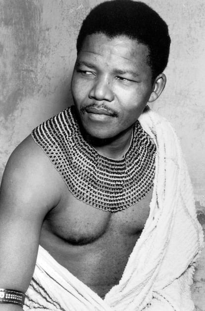 1950. Nelson Mandela retratado en su juventud.