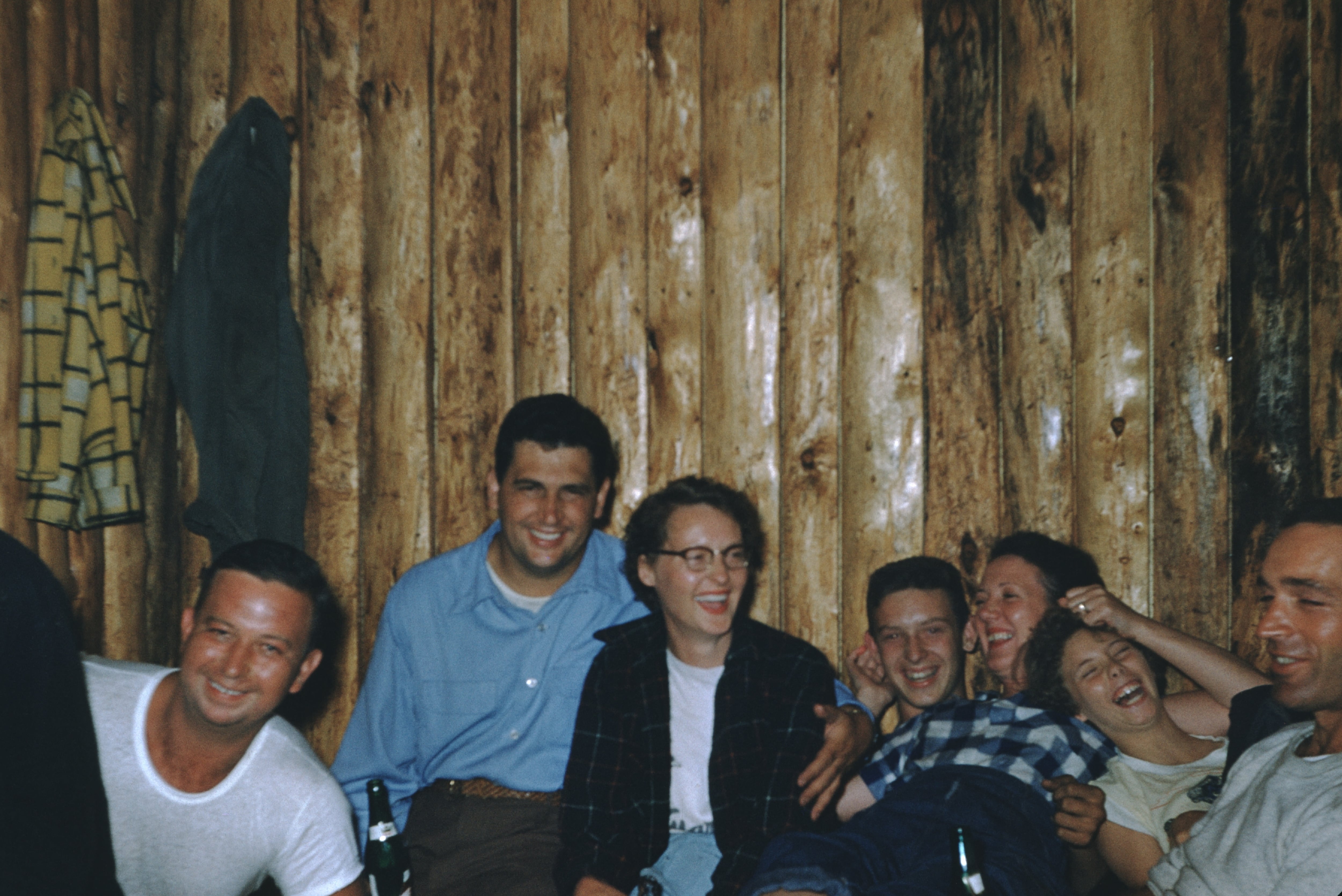 “Ya no reconozco a mis viejos amigos”: ¿qué hace que con la edad nos alejemos de nuestras amistades?