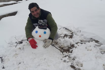 Linen with a snowman in Turkey.