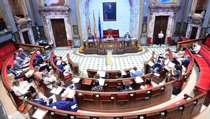 El pleno del Ayuntamiento de Valencia durante su celebración este miércoles.