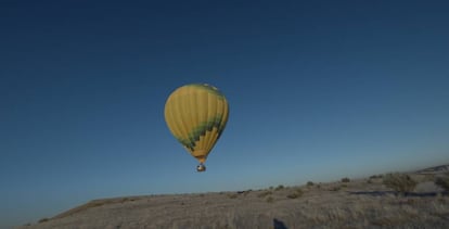 Viaje en globo de EoloFLY, una de las participantes de la red Travel4Impact, impulsada por Amadeus e IE University. 