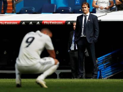 Lopetegui y Benzema se lamentan durante el partido.