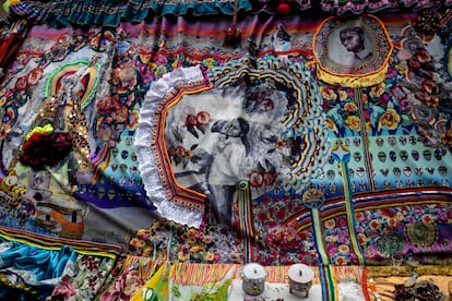 Un detalle de la obra “Mamita montaña”.