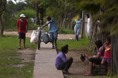 Obtener agua potable es un problema con el que conviven los habitantes de la ciudad de Roque Saenz Peña.