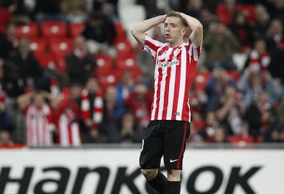 Muniain, durante un encuentro con el Athletic.