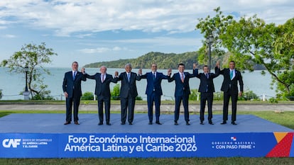 Bernardo Arévalo, Luiz Inácio Lula da Silva, José Raúl Mulino, Sergio Díaz-Granados, Rodrigo Paz, Daniel Noboa y Andrew Holness, en Panamá.