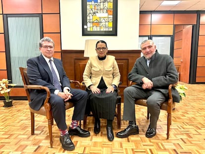 Ricardo Monreal, Rosa Icela Rodríguez y Adán Augusto López en el Senado, en Ciudad de México.