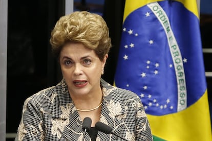 La presidenta suspendida de Brasil, Dilma Rousseff, presenta sus alegatos finales en el proceso que enfrenta en el Senado y que concluirá esta misma semana con una decisión sobre su eventual destitución, en Brasilia (Brasil).