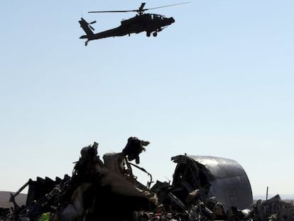 Un helicóptero del Ejército egipcio en El Sinaí, el 1 de noviembre de 2015.