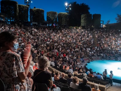 Vista general del teatro griego que da nombre al festival de verano de Barcelona, en Montjuïc, este domingo, durante la inauguración.