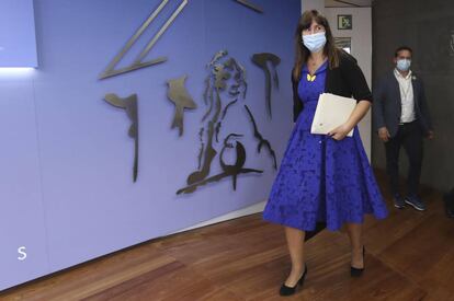 La diputada de JxCat, Laura Borràs, a la sala de premsa del Congrés dels Diputats.
