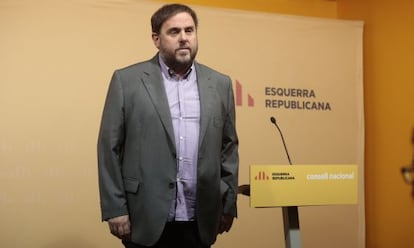 Oriol Junqueras, just després de pronunciar el discurs que ha rebut l'ovació dels seus companys de partit.