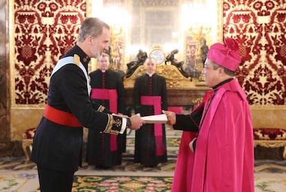 El Rey Felipe VI recibe las cartas credenciales del nuncio apostólico de la Santa Sede, Monseñor Bernardito Cleopas Auza.