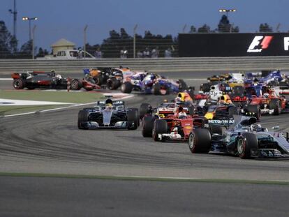 Valtteri Bottas en la primera posición.