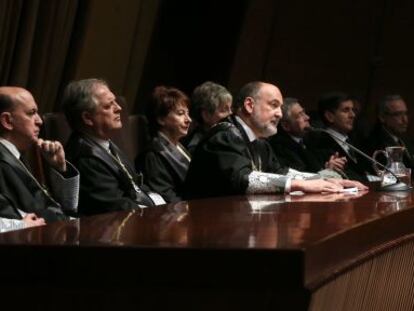 The president of the Constitutional Court, flanked by other magistrates, in a recent photo.