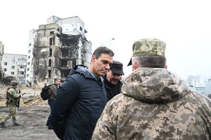 El presidente del Gobierno, Pedro Sánchez, visita la ciudad de Borodyanka antes de reunirse con el presidente de Ucrania.