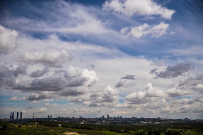 Madrid, vista desde Pozuelo el 20 de abril de 2020, con un horizonte nítido por la menor contaminación durante el estado de alarma.