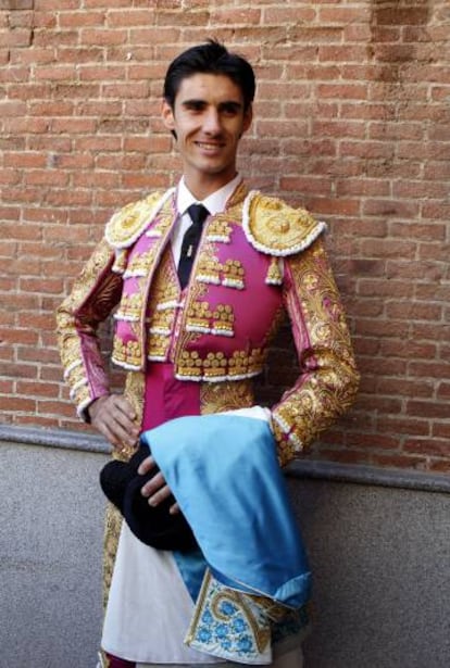 Fotografía de archivo de 2012 del torero Víctor Barrio.