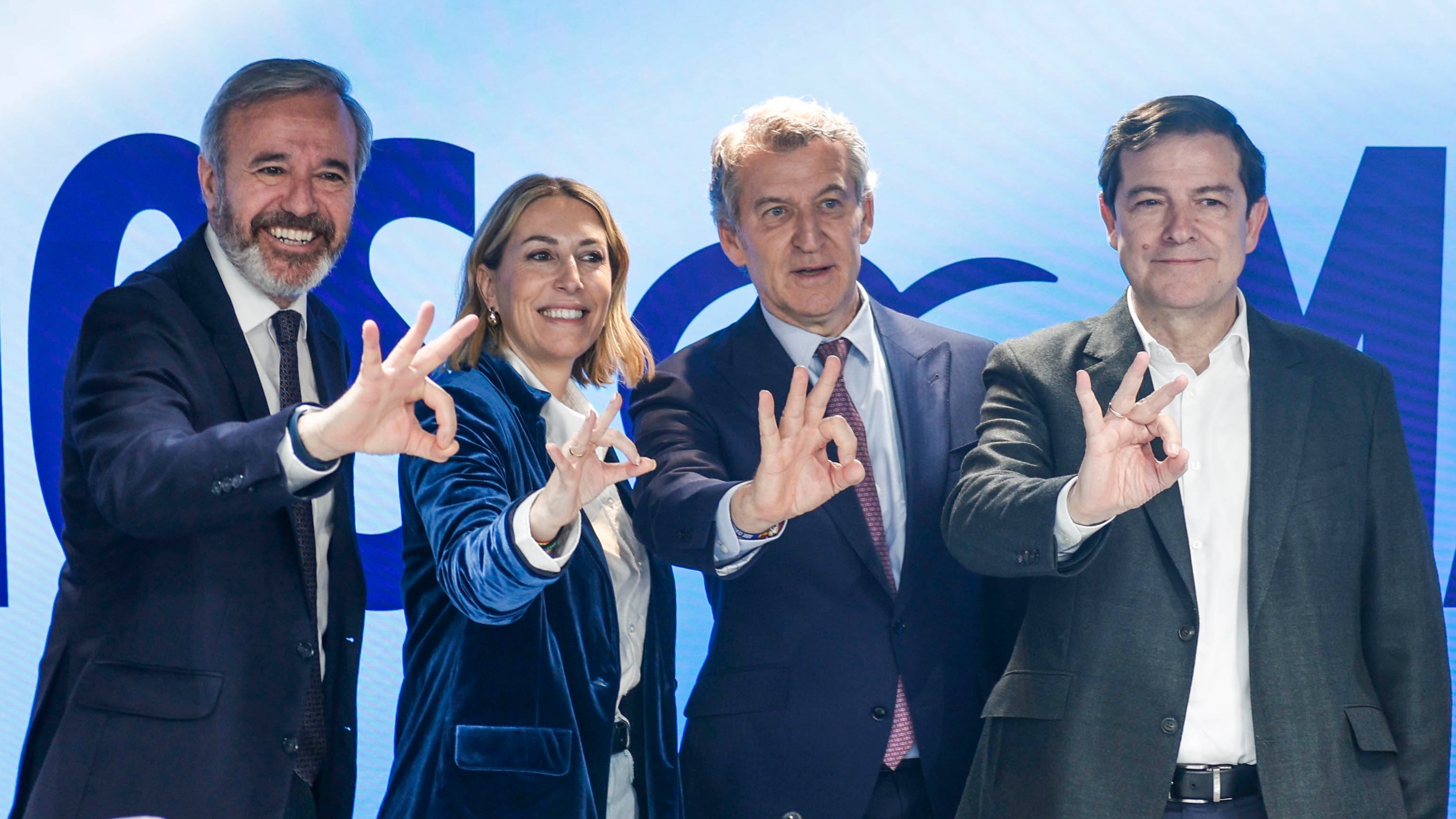 Ampliación | Feijóo presiona a Vox para llegar a un acuerdo: “Solo han puesto excusas y ya está bien”