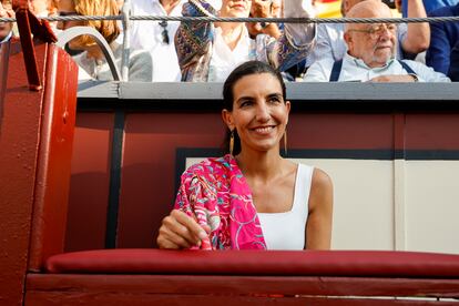 La candidata de Vox a la presidencia de la Comunidad de Madrid, Rocío Monasterio, asiste a la corrida de la Feria de San Isidro, este jueves en Madrid.