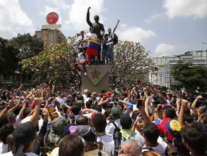 Leopoldo Lopez antes de se entregar.