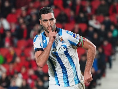 Mikel Merino celebra su gol frente al Mallorca.