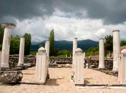 A un kilómetro de Bitola se sitúan estas ruinas de Heraclea, población fundada por Filipo II de Macedonia, padre de Alejandro Magno, en el siglo IV antes de Cristo.