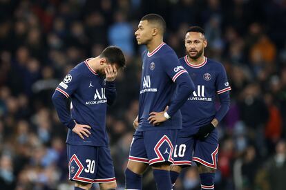 Messi, Mbappé y Neymar, en la Champions League, en el partido frente al Manchester City.