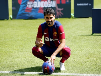 Ilkay Gündogan en su presentación con el FC Barcelona.