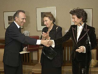 Abbado, junto a la infanta Margarita de Borbón (en el centro) y Paloma O'Shea.