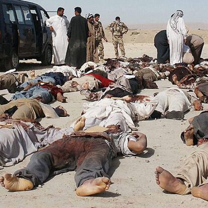 Los cuerpos de los reclutas fueron hallados alineados y con disparos en la cabeza cerca de la frontera con Irán.