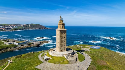 Vista aérea de la Torre de Hércules de A Coruña, patrimonio mundial de la Unesco.