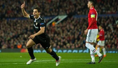 Ben Yedder, tras marcar su segundo gol, ayer en Old Trafford.