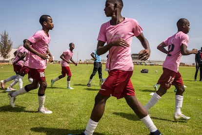 Entrenamiento de internos de la academia Generation Foot.