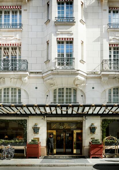 Exterior del hotel Le Bristol.