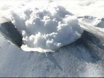 El volcán Asama de Japón ha entrado en erupción