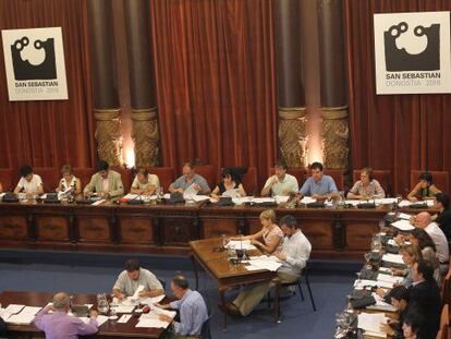 Pleno de la corporación del ayuntamiento de San Sebastián.