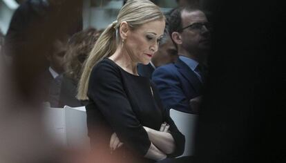 Cristina Cifuentes, este miércoles durante la entrega de premios de la AVT.
 