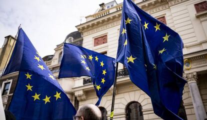 Manifestantes a favor de una nueva consulta, este sábado en Londres.