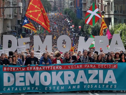 Manifestaci&oacute;n en Bilbao en apoyo al proceso independentista catal&aacute;n.