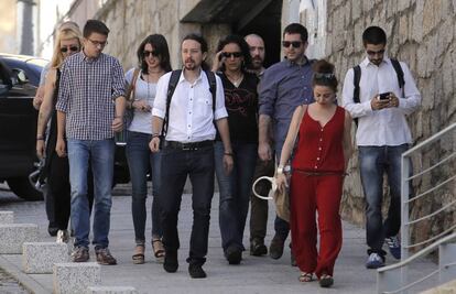 Pablo Iglesias junto a Irene Montero e I&ntilde;igo Errej&oacute;n asiste a los cursos de verano de la Universidad Complutense de Madrid