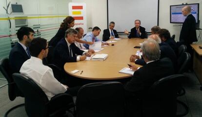 Reunión de las empresas españolas celebrada en su viaje a Corea y Japón.