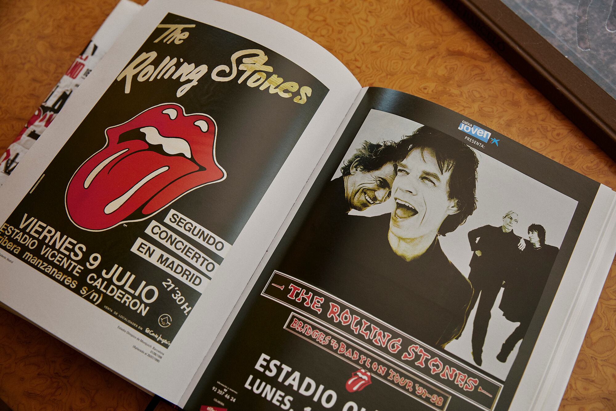 Carteles de algunos conciertos de The Rolling Stones montados en España por Gay Mercader.