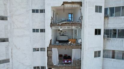 Hotel afetado por terremoto desta terça em Acapulco, no México.