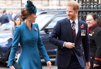 Kate Middleton con Enrique de Inglaterra, el pasado jueves en la abadía de Westminster.