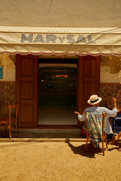 El antiguo hostal Mar y Sal es hoy un proyecto joven y asequible en la zona de Las Salinas. 