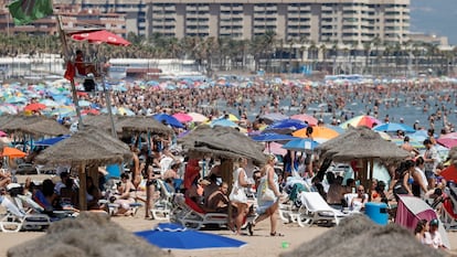 Playa de La Malvarrosa de Valencia.