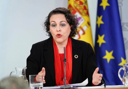 GRAF3185. MADRID, 07/12/2018.- La ministra de Trabajo Magdalena Valerio, durante la rueda de prensa celebrada en el Palacio de la Moncloa tras el Consejo de Ministros.- EFE/Zipi