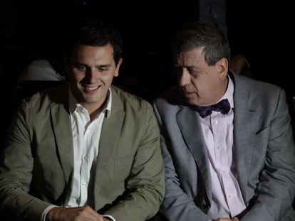 Albert Rivera y Francisco Sosa Wagner, en un mitin de Ciudadanos. 